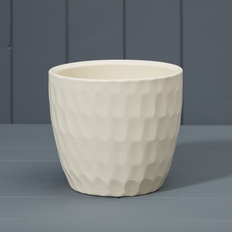 Ceramic Carve Pot detail page